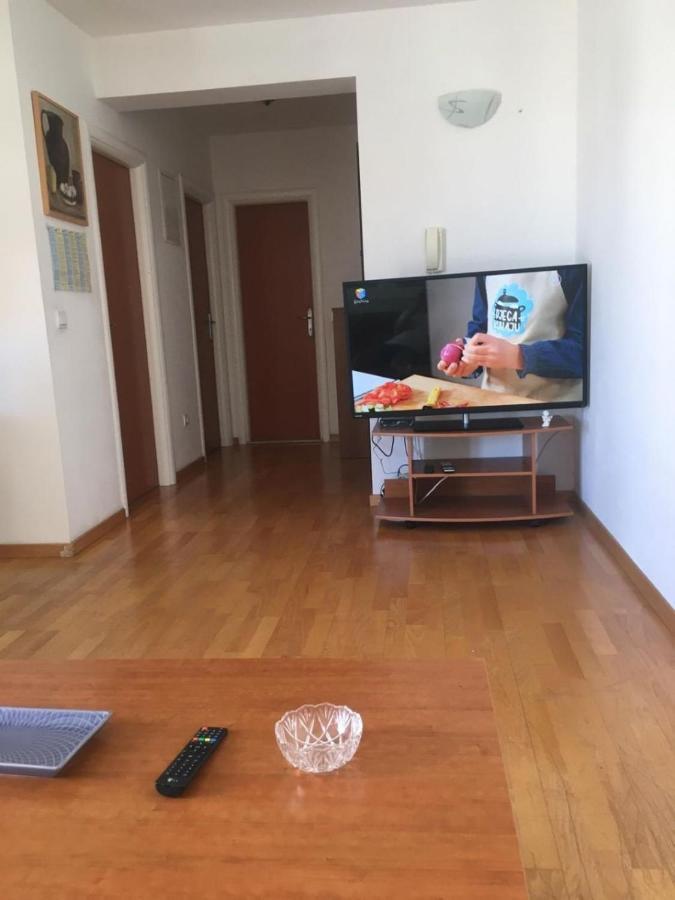 Apartment Zdrave - Free Parking Makarska Bagian luar foto