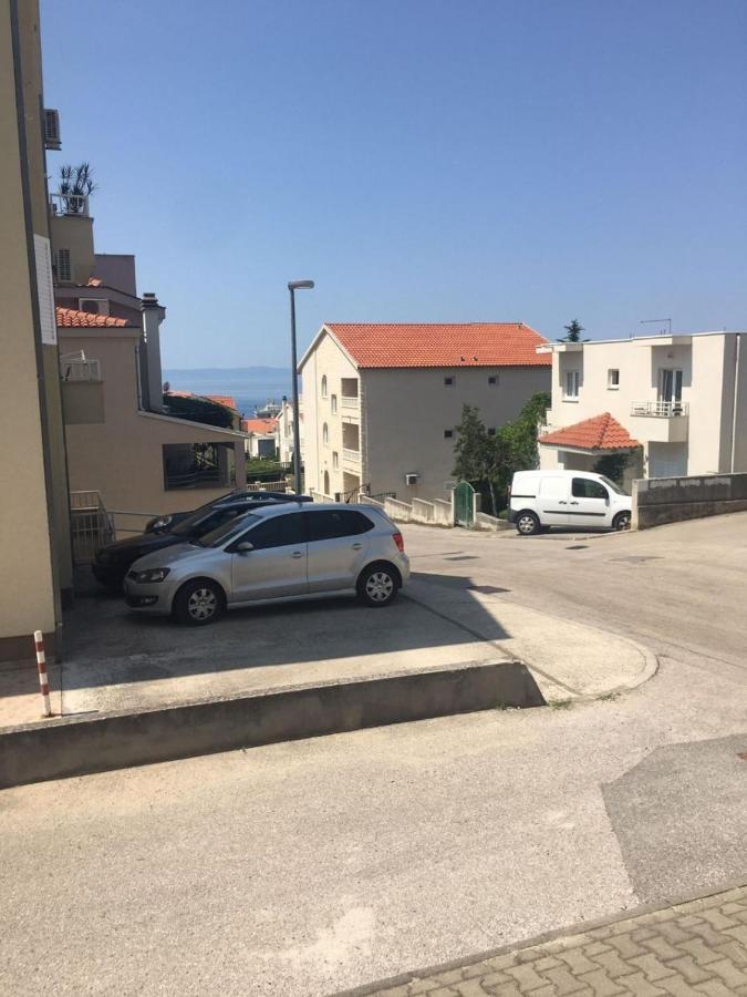 Apartment Zdrave - Free Parking Makarska Bagian luar foto